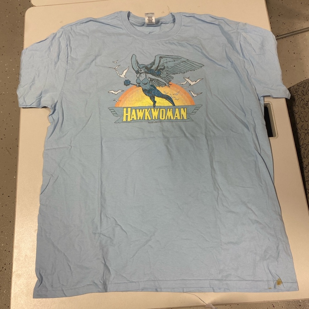 2xl Hawk Woman tshirt with small stain on front bottom